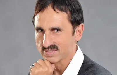 Милко Калайджиев потресен от куклата чичо Милко