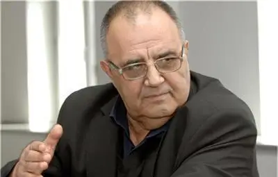 Божидар Димитров: Да приемем дацата и жените от Идомени, после да ги пратим при Меркел