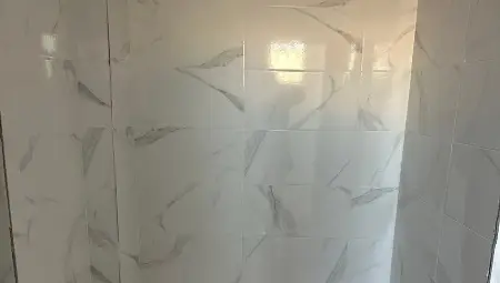 Община Русе извършва цялостен ремонт на басейна в спортното училище