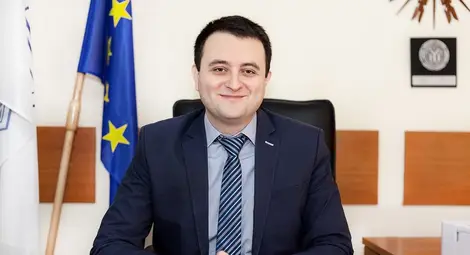 Карапчански с престижна награда от конкурс на &bdquo;Капитал&ldquo;