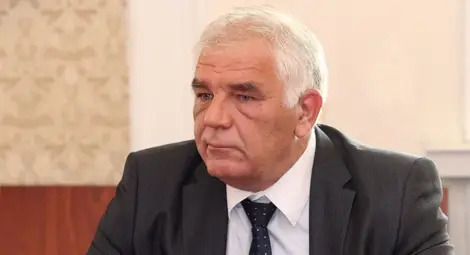 Ваньо Танов: Може да има още закрити митнически учреждения