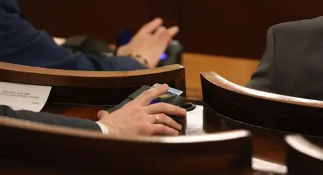 Парламентът ще разглежда проблема с АПИ