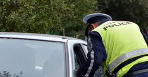 Телефонна справка наказа шофьор за кола, която няма и не е карал