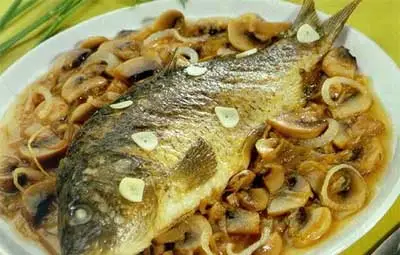 Близо 4500 русенци празнуват имен ден днес