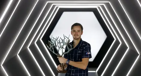 Медведев измести Федерер от четвъртата позиция в ранглистата