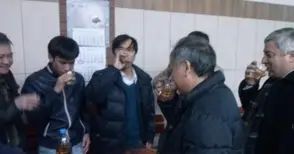 Виетнамци попиха русенски опит за варене на ракия