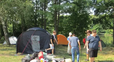 Скаути разпънаха палатки в лесопарк &bdquo;Липник&ldquo;