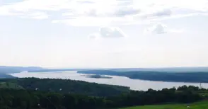 Туристически гид показва  красотите на Североизтока