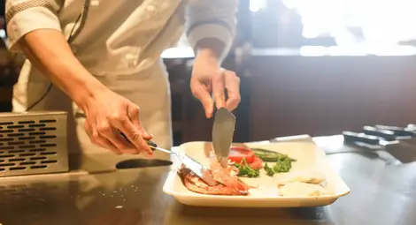 Сезонните работници започват работа със стартова заплата от 1000 лв.