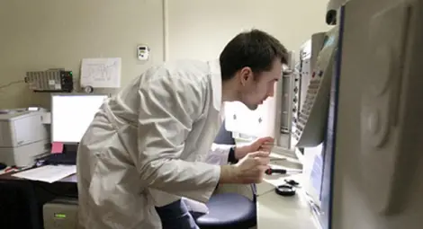 БАН не може да намери млади учени