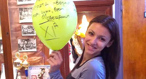 Гимназистка от Облеклото &bdquo;отваря&ldquo; сборник с разкази на УНИЦЕФ