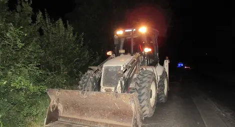 Рязаха кола, за да спасят шофьора след удар в тежка машина с пиян водач