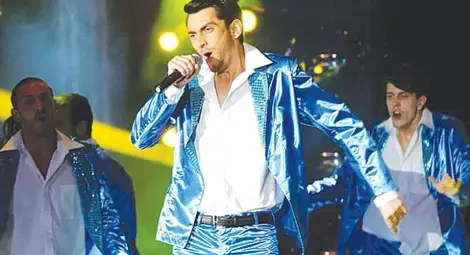 Иван Радуловски си пожела SMS-и за навършване на четвърт век