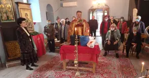 Молебен за здраве отслужиха за Димитровден в Новград