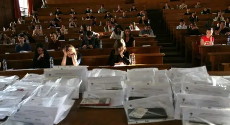 До 270 лв. увеличение на таксите за обучение в редица държавни университети До 270 лв. увеличение на таксите за обучение в редица държавни университети