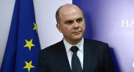 Бисер Петков Бисер Петков