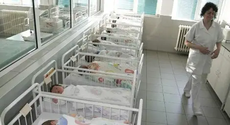 100 бебета за осем дни са се родили в Майчин дом
