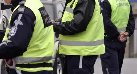 Над 20 роми нападнаха трима катаджии в Шуменско