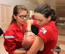 Скоро ще се появи първото инвитро с 3-ма родители