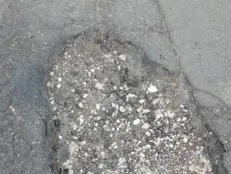 Червена вода отново готви протест заради разбития път