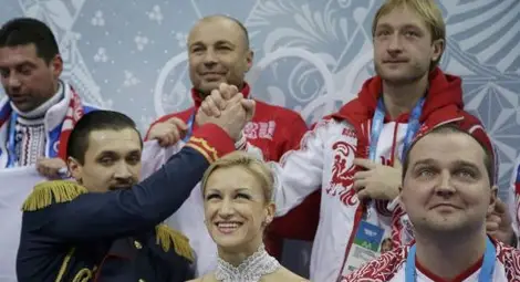 Русия поведе във фигурното пързаляне