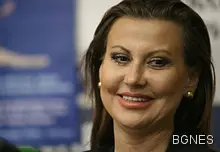 Илиана Раева ще предложи на УС да накаже Митева