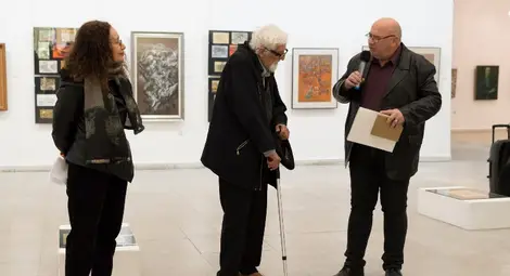 Стефан Кацаров подарява дивни гледки и съвършена хармония Първите &bdquo;ценители&ldquo; на художника откраднали негови пейзажи от дипломната експозиция в Академията