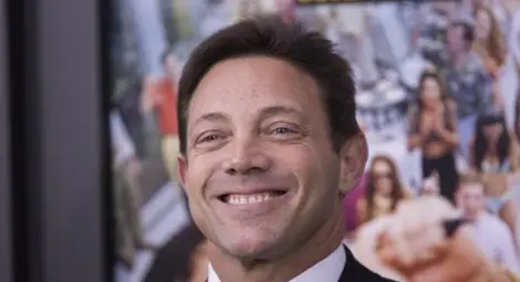 Вълкът от Уолстрийт напът да се издължи на измамените инвеститори