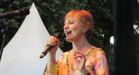 Изключителната Йълдъз изправи на крака публиката в Банско