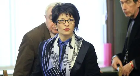 Атанасова: Орешарски е скрил доклад на ДАНС за финансовата стабилност