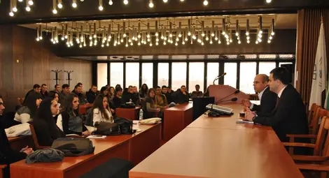 Бъдещи юристи пожелаха да стажуват в администрацията