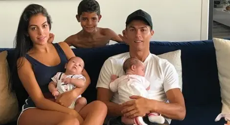 Роналдо се посвети на семейството Роналдо се посвети на семейството