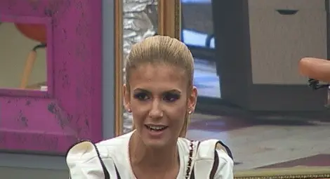 Анелия влиза в Къщата VIP Brother 2013 тази вечер от 20:00 часа по Нова ТВ