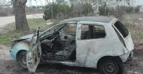 Изгоря колата на свален от волана заради дрога шофьор