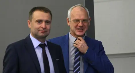 НСТС не прие идеята за еднократна помощ и за ученици във 2, 3 и 4-ти клас НСТС не прие идеята за еднократна помощ и за ученици във 2, 3 и 4-ти клас