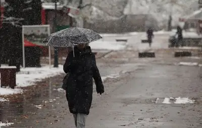 Средиземноморски циклон носи дъжд и сняг, няма да натрупа Средиземноморски циклон носи дъжд и сняг, няма да натрупа