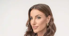 Юристката, водеща и инфлуенсърка Афродита Дармонска: Красотата е преходна, субективна, а и временна. Когато те подценяват, ги изненадваш много повече