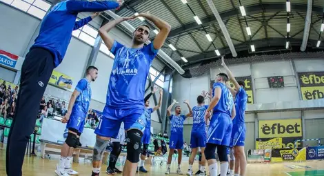 Волейболът със задача минимум да стигне до фазата на плейофите