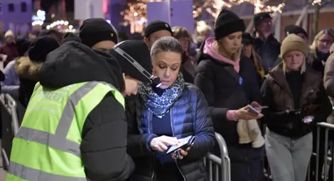 Швеция налага нови ограничения заради COVID-19