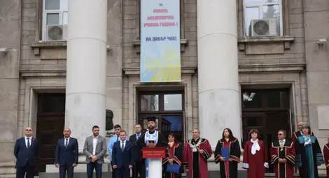 Русенският университет започва учебната година с над 1600 нови студенти