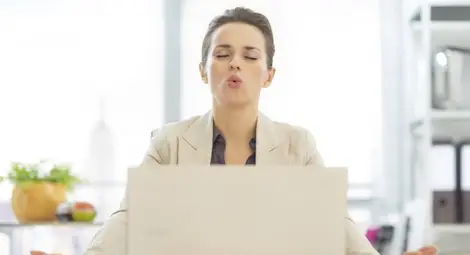 Знаци, с които тялото ви казва, че сте стресирани