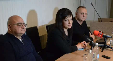 Лекари се оплакаха пред Дариткова от недостиг на пари и на млади доктори