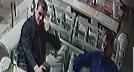 Внимание: Румънци преджобват якета на разпускащи клиенти в заведения