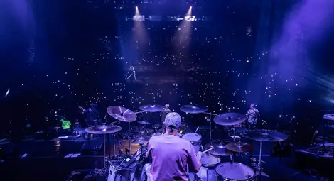 „Ахат“ се присъединяват към голямото турне на Б.Т.Р. в България „Ахат“ се присъединяват към голямото турне на Б.Т.Р. в България