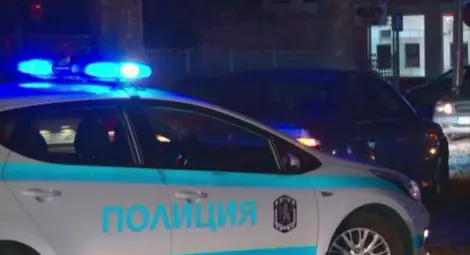 Мъж подпали жена си, докато спи