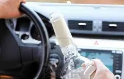 Пиян шофьор влиза в затвора от трети опит Пиян шофьор влиза в затвора от трети опит