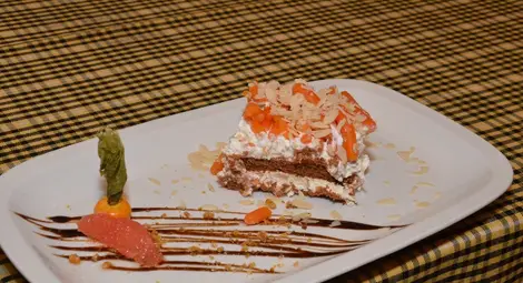 Разпуснете с изкушенията на неделния брънч в клуб ресторант  Асансьора&ldquo;