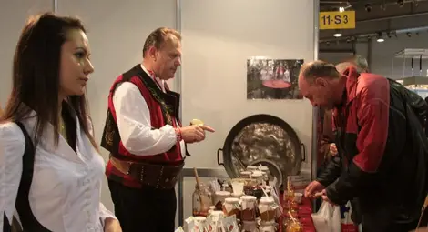 Работилници &bdquo;Сготви си здраве&ldquo; представят традиционна българска кухня на изложение в Пловдивския панаир