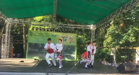 70 състава от цялата страна излизат на &bdquo;Сцена под липите&ldquo; в Николово