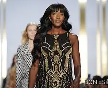 Наоми Кембъл пиела само сок 10 дни преди ревю Наоми Кембъл пиела само сок 10 дни преди ревю